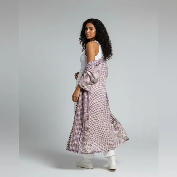 132 KANTHA Fitted Long 3/4 Sleeve Cardigan Reversible Handmade one of a kind 🌸 - Picture 3 of 11